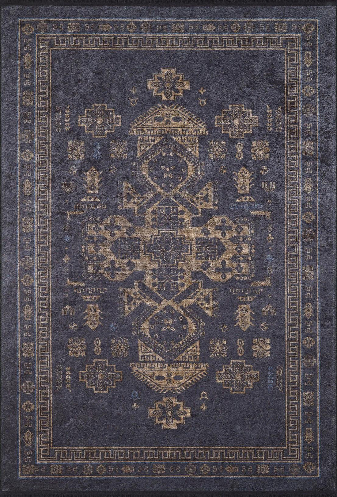 How to Style an Outdoor Rug for Year-Round Backyard Vibes