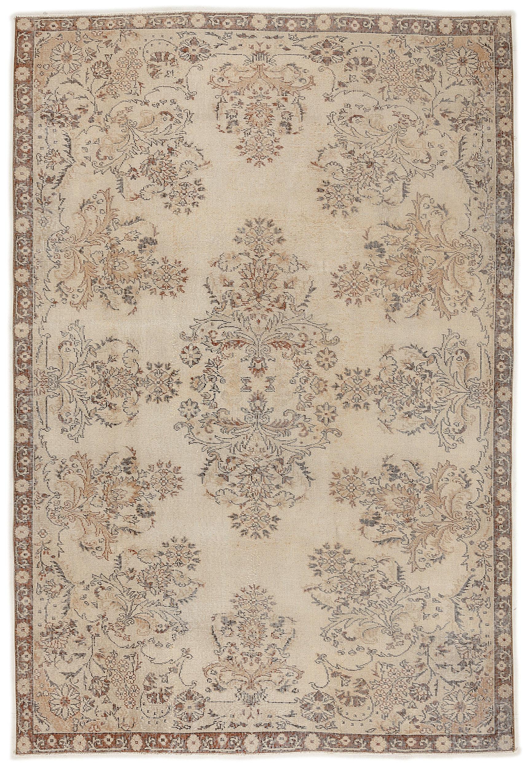 Tefaas - Vintage Floral Rug - 6'8 X 9'7