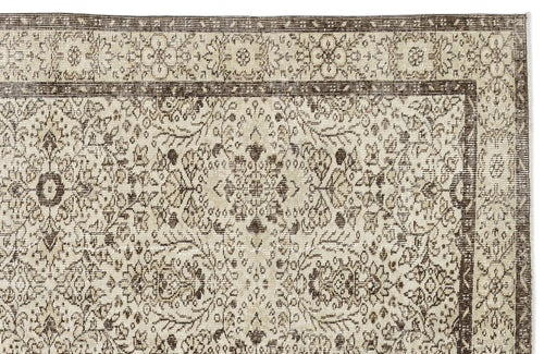 Load image 1 in gallery view. Ladion - Vintage Floral Rug - 5'9 X 9'9