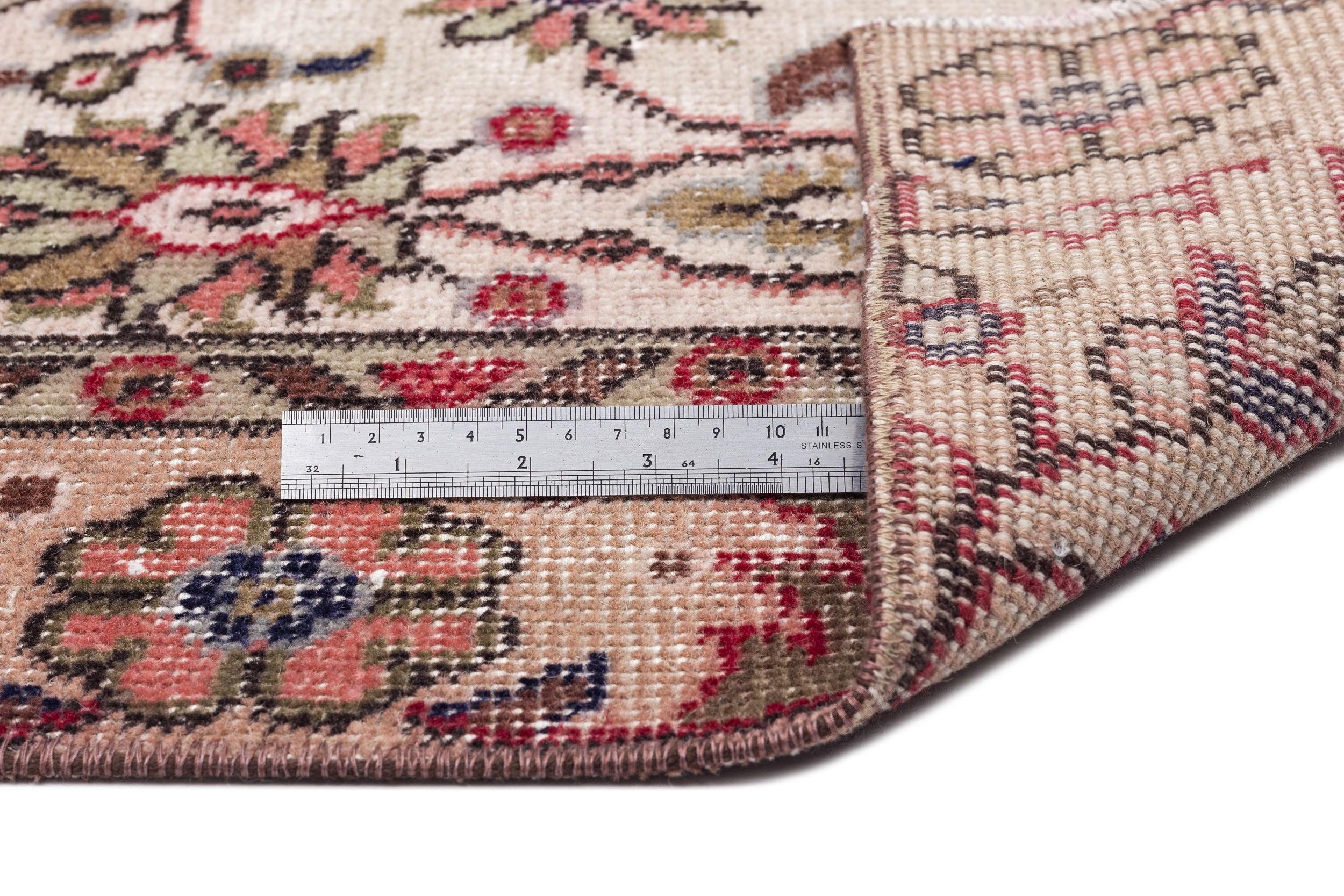 Thoane - Vintage Floral Rug - 5'3 X 9'4