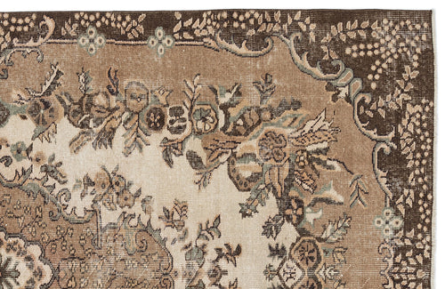 Load image 1 in gallery view. Kagail - Vintage Medallion Rug - 5'8 X 9'1