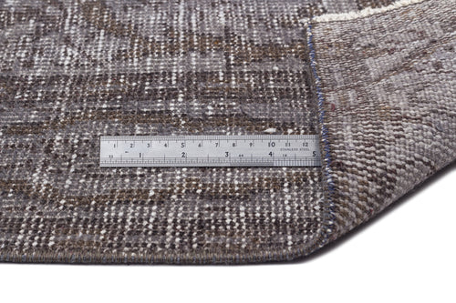 Load image 1 in gallery view. Mageix - Vintage Distressed Rug - 5'5 X 9'7