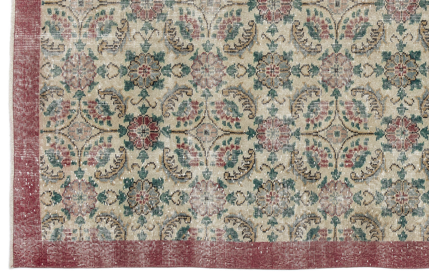 Nakuva - Vintage Floral Rug - 5'11 X 9'8