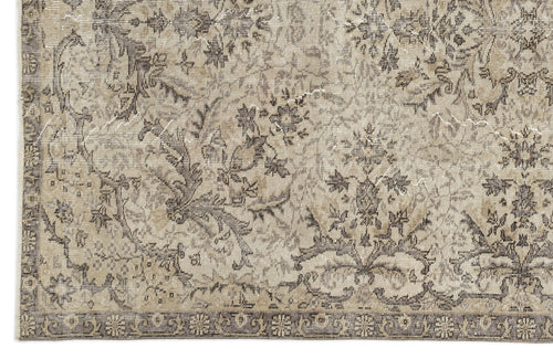 Load image 1 in gallery view. Shuel - Vintage Floral Rug - 5'8 X 9'3