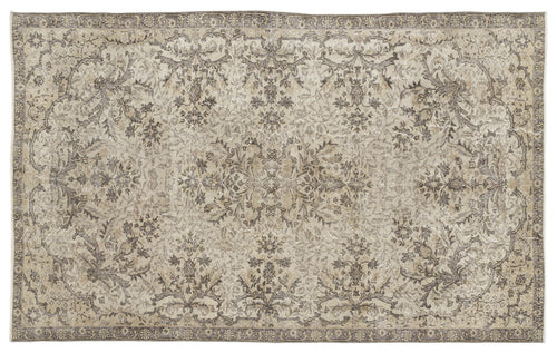 Load image 1 in gallery view. Shuel - Vintage Floral Rug - 5'8 X 9'3