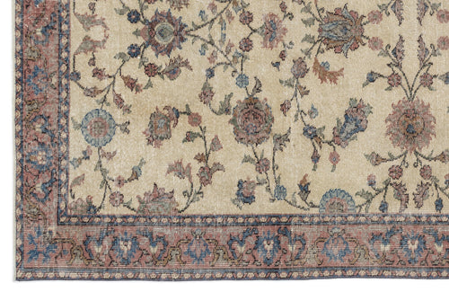 Load image 1 in gallery view. Frezuil - Vintage Floral Rug - 5'4 X 8'8