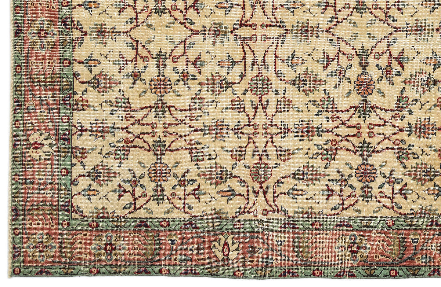 Treta - Vintage Floral Rug - 5'4 X 9'3