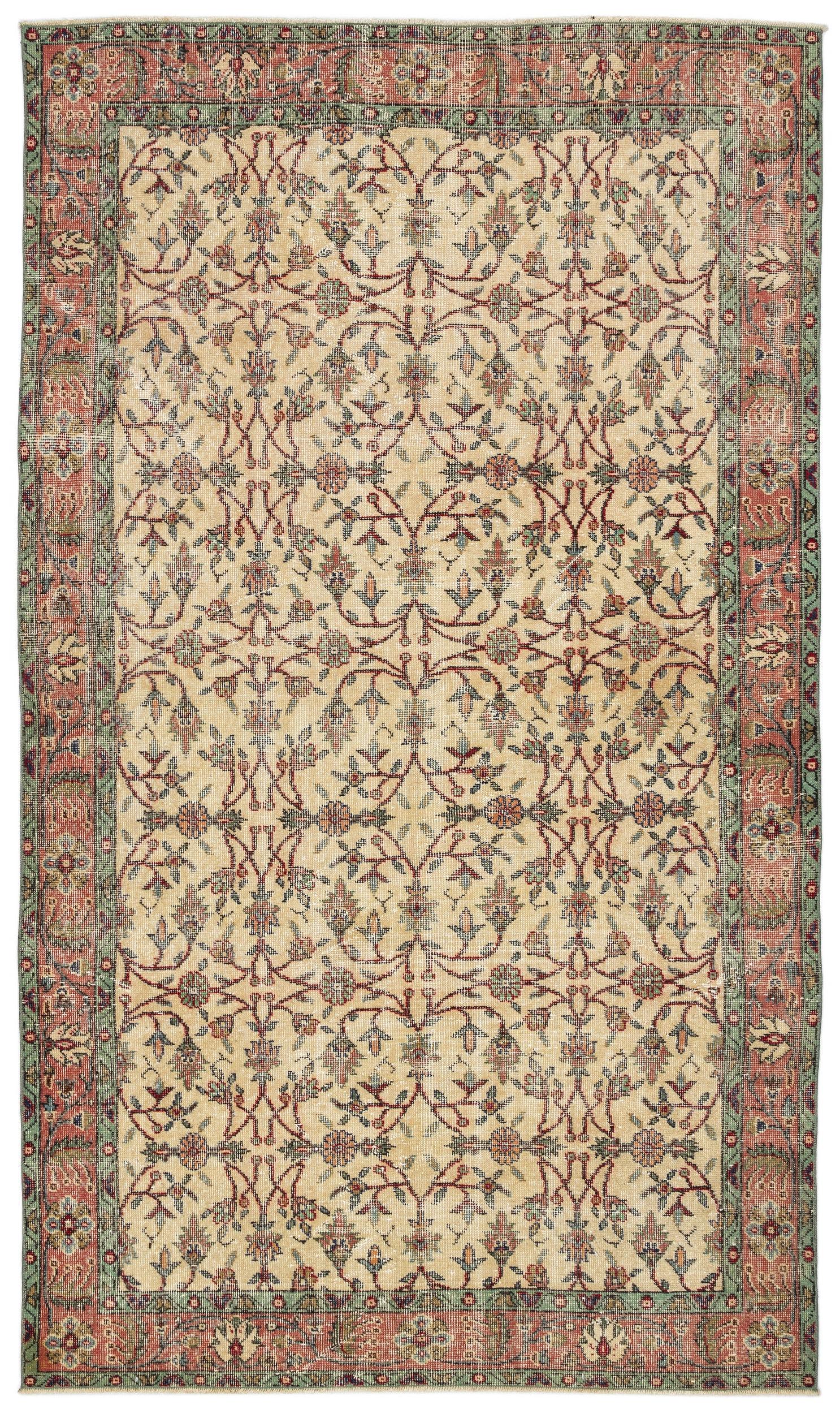 Treta - Vintage Floral Rug - 5'4 X 9'3