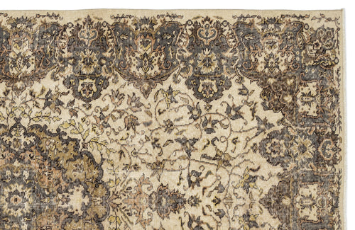 Load image 1 in gallery view. Gemiar - Vintage Medallion Rug - 5'5 X 9'3