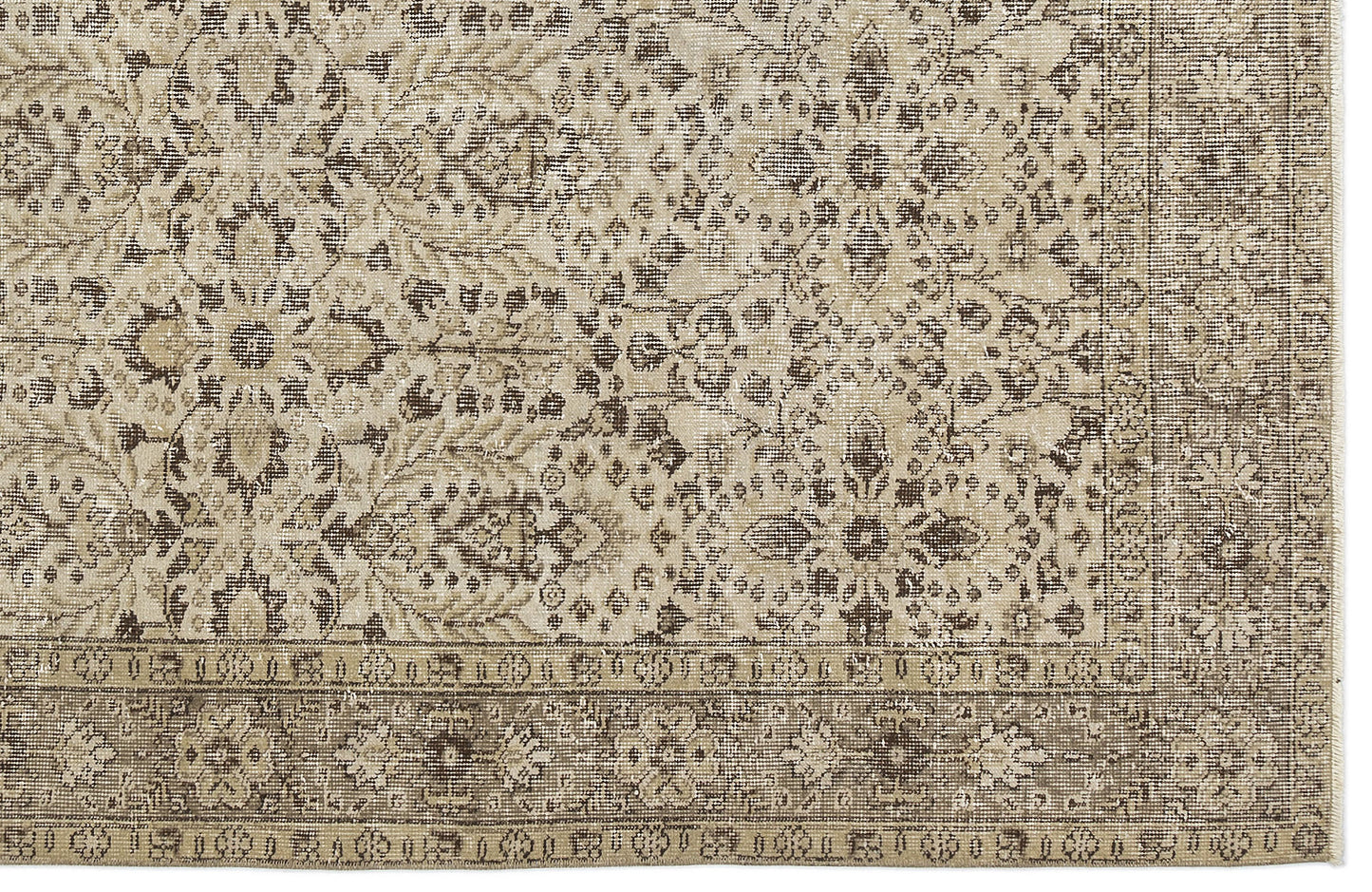 Grios - Vintage Floral Rug - 5'1 X 8'10