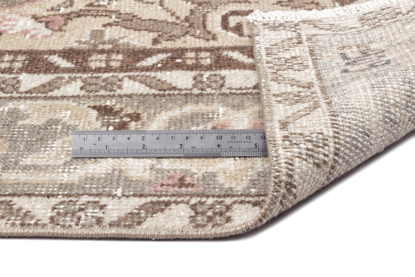 Retasa - Vintage Medallion Rug - 5'10 X 9'4