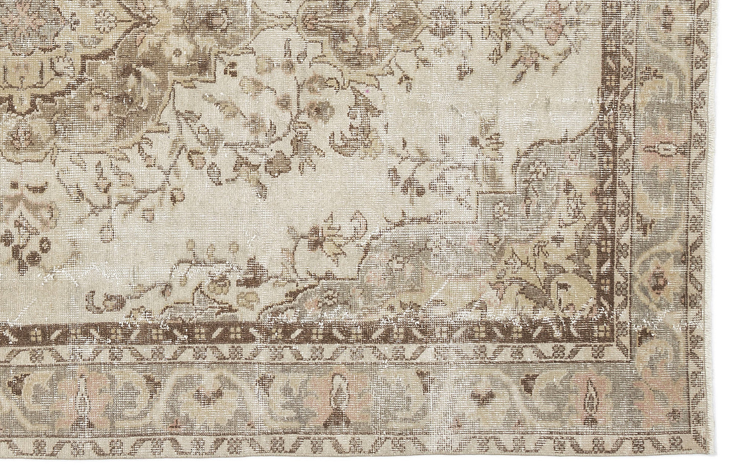 Retasa - Vintage Medallion Rug - 5'10 X 9'4