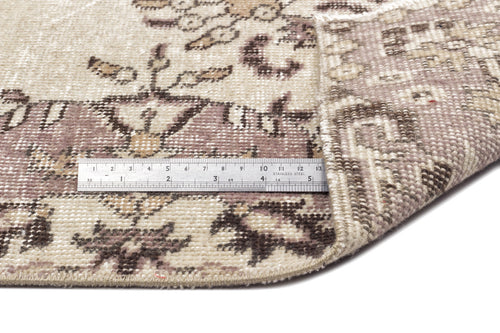 Load image 1 in gallery view. Huzuon - Vintage Medallion Rug - 5'7 X 8'6