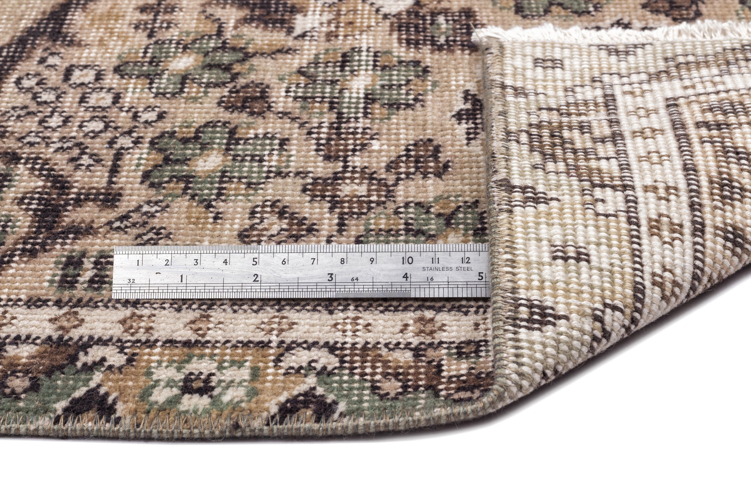 Varaar - Vintage Medallion Rug - 5'2 X 8'6