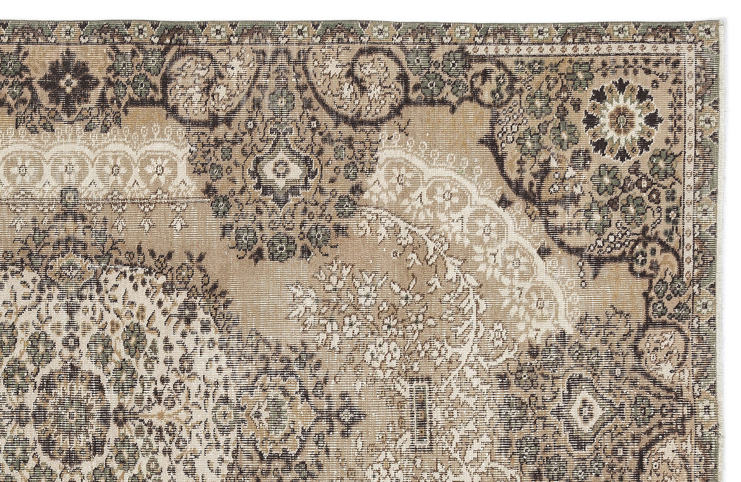 Varaar - Vintage Medallion Rug - 5'2 X 8'6