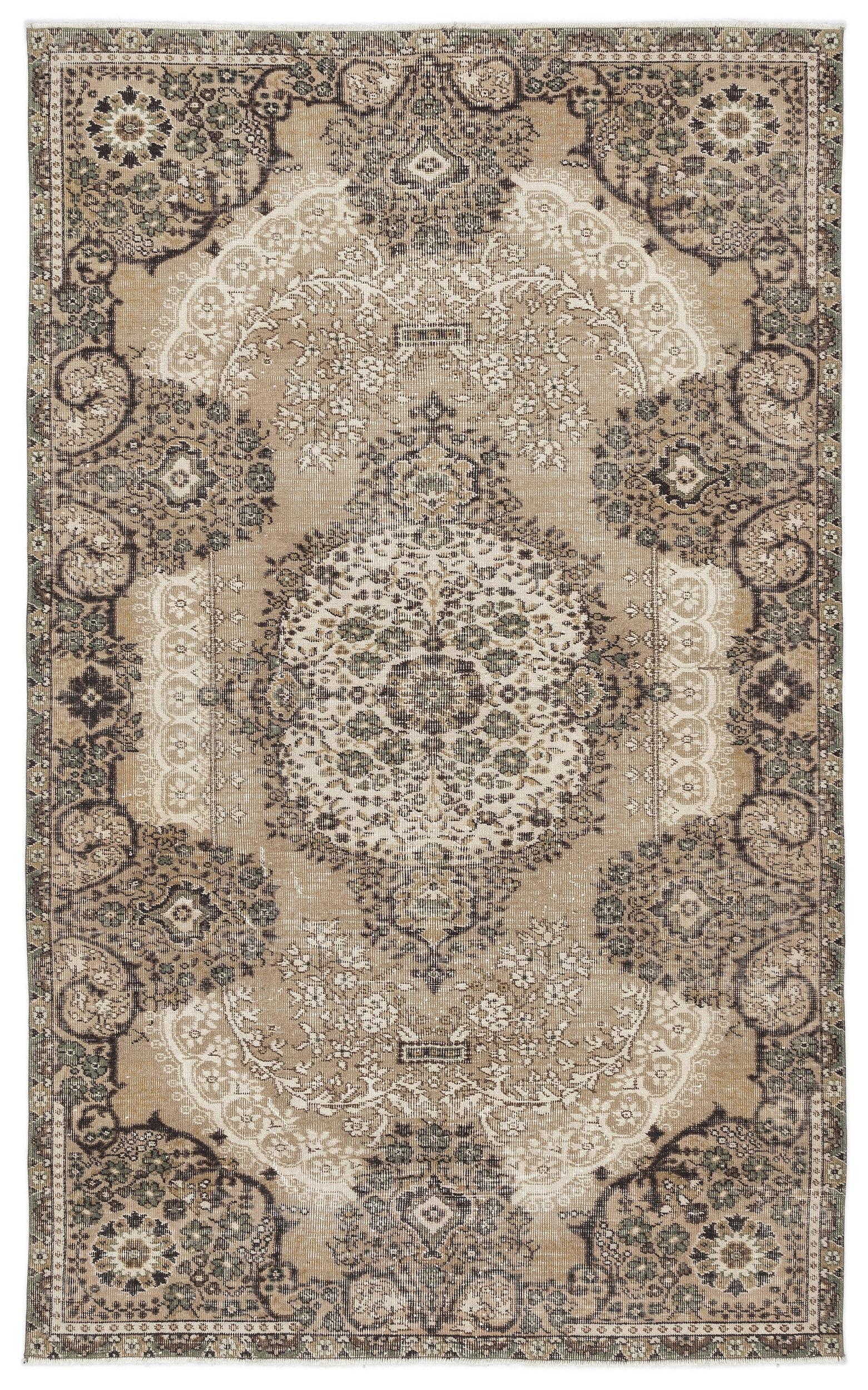 Varaar - Vintage Medallion Rug - 5'2 X 8'6