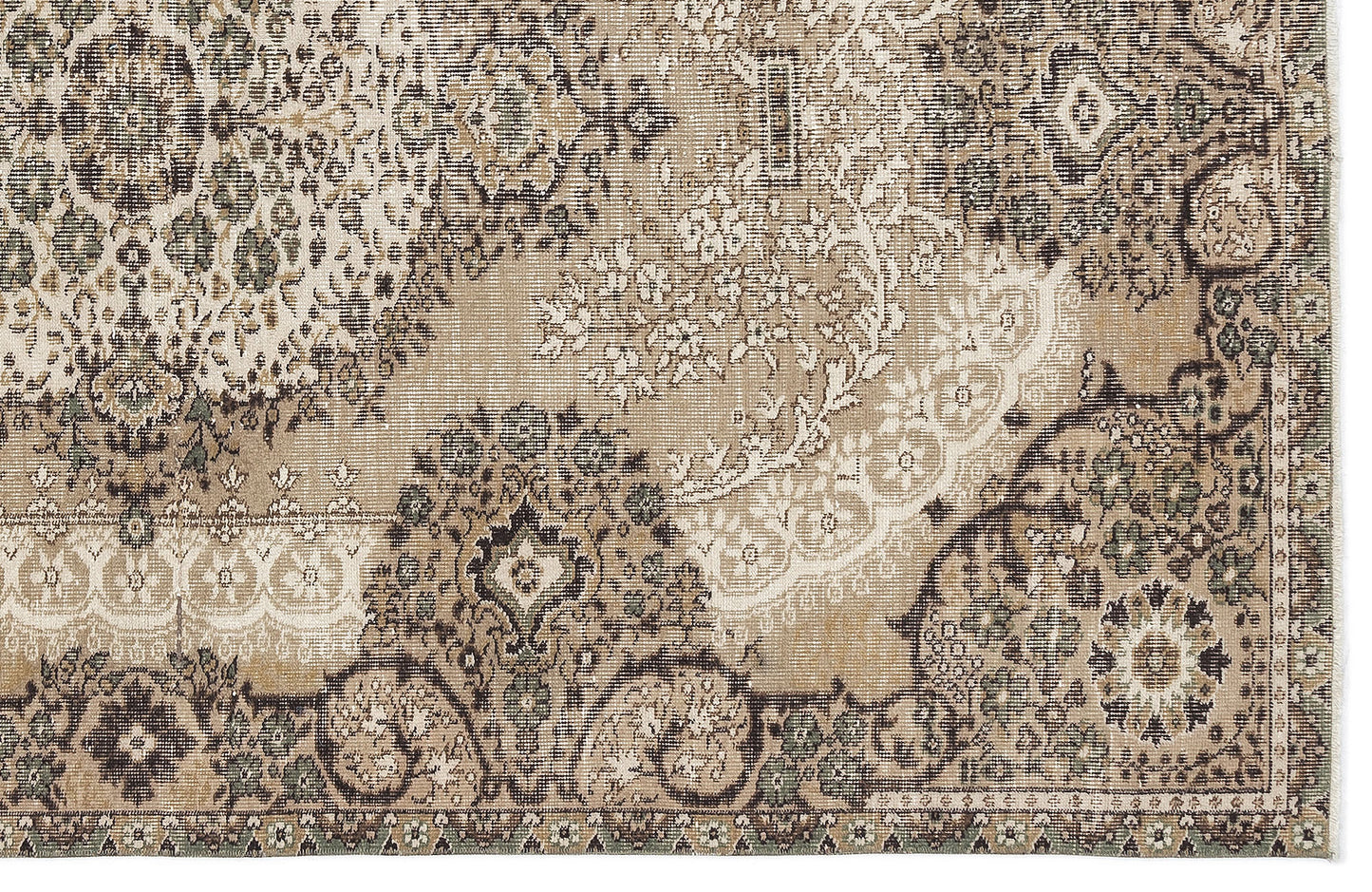 Varaar - Vintage Medallion Rug - 5'2 X 8'6