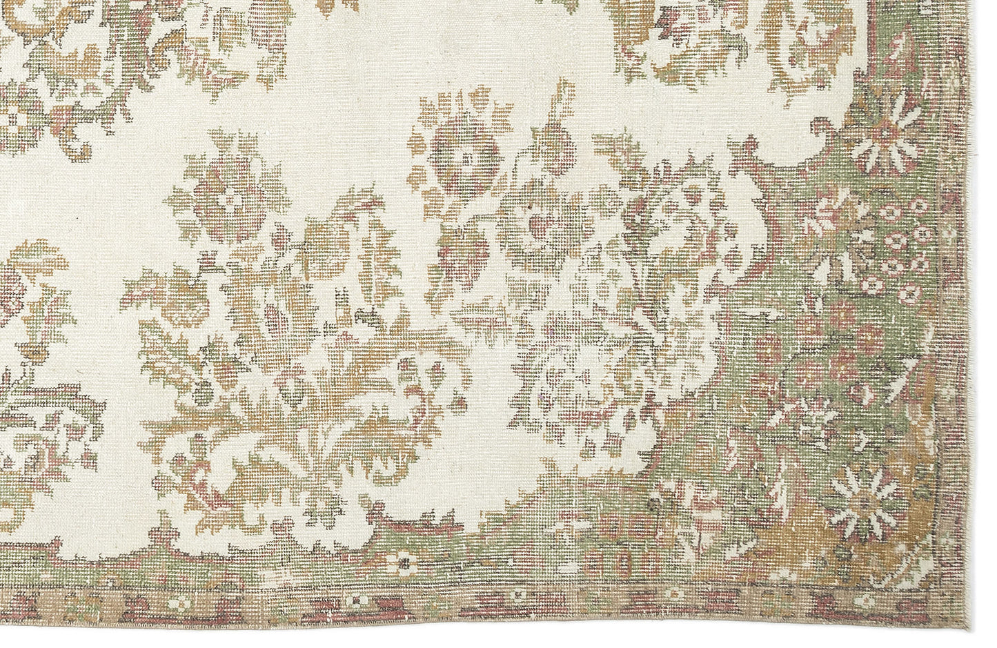 Bofaya - Vintage Medallion Rug - 6'4 X 10'2