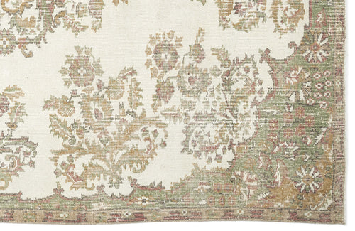 Load image 1 in gallery view. Bofaya - Vintage Medallion Rug - 6'4 X 10'2