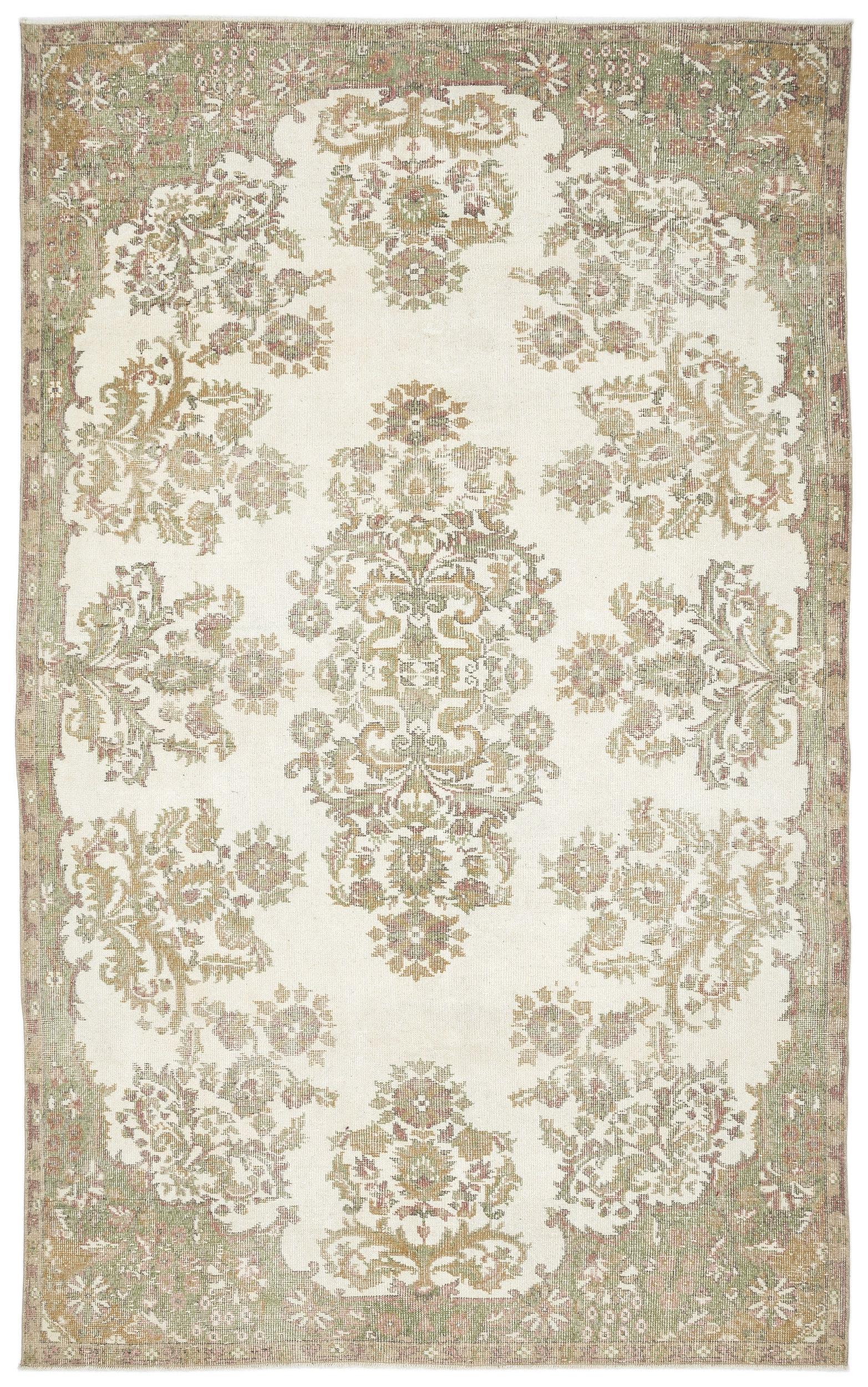 Bofaya - Vintage Medallion Rug - 6'4 X 10'2