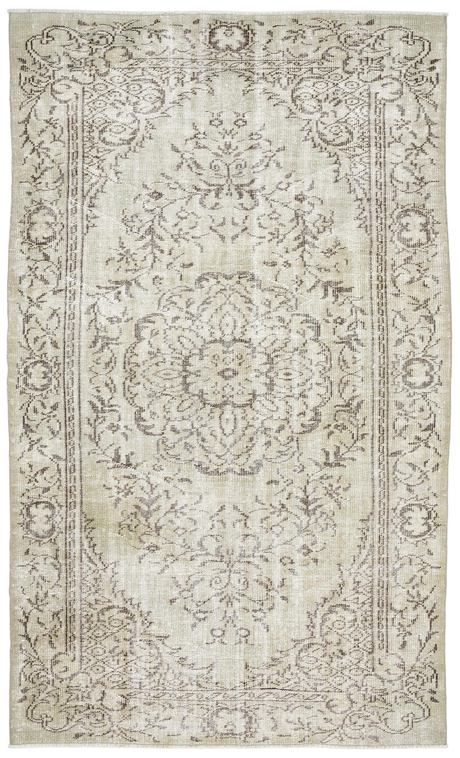 Valeil - Vintage Medallion Rug - 5'6 X 9'4