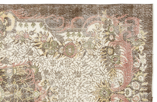 Load image 1 in gallery view. Blara - Vintage Medallion Rug - 5'8 X 9'8