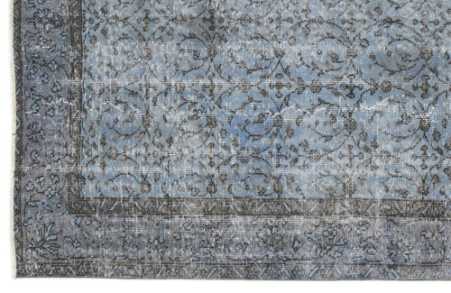 Load image 1 in gallery view. Viodala - Vintage Floral Rug - 5'7 X 9'1