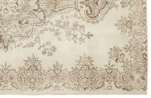 Load image 1 in gallery view. Conita - Vintage Medallion Rug - 6'2 X 9'1