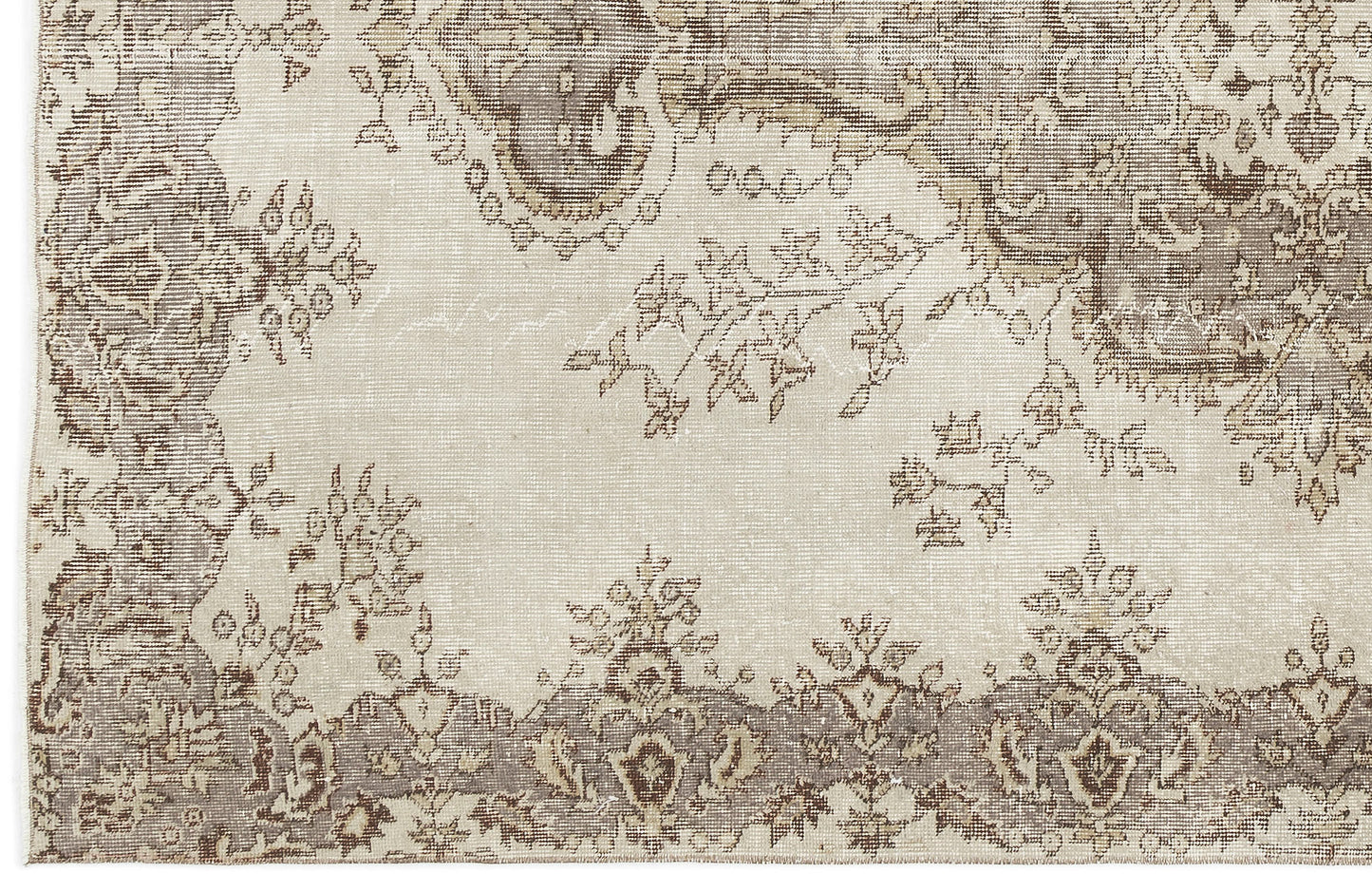Luboane - Vintage Medallion Rug - 6'1 X 9'1