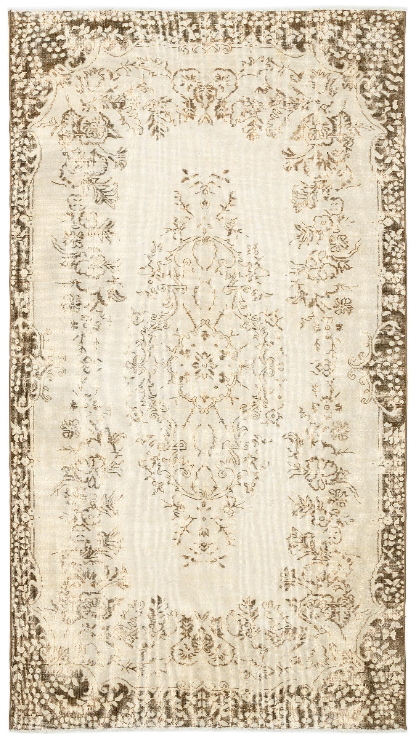 Slavuta - Vintage Medallion Rug - 5'6 X 9'11