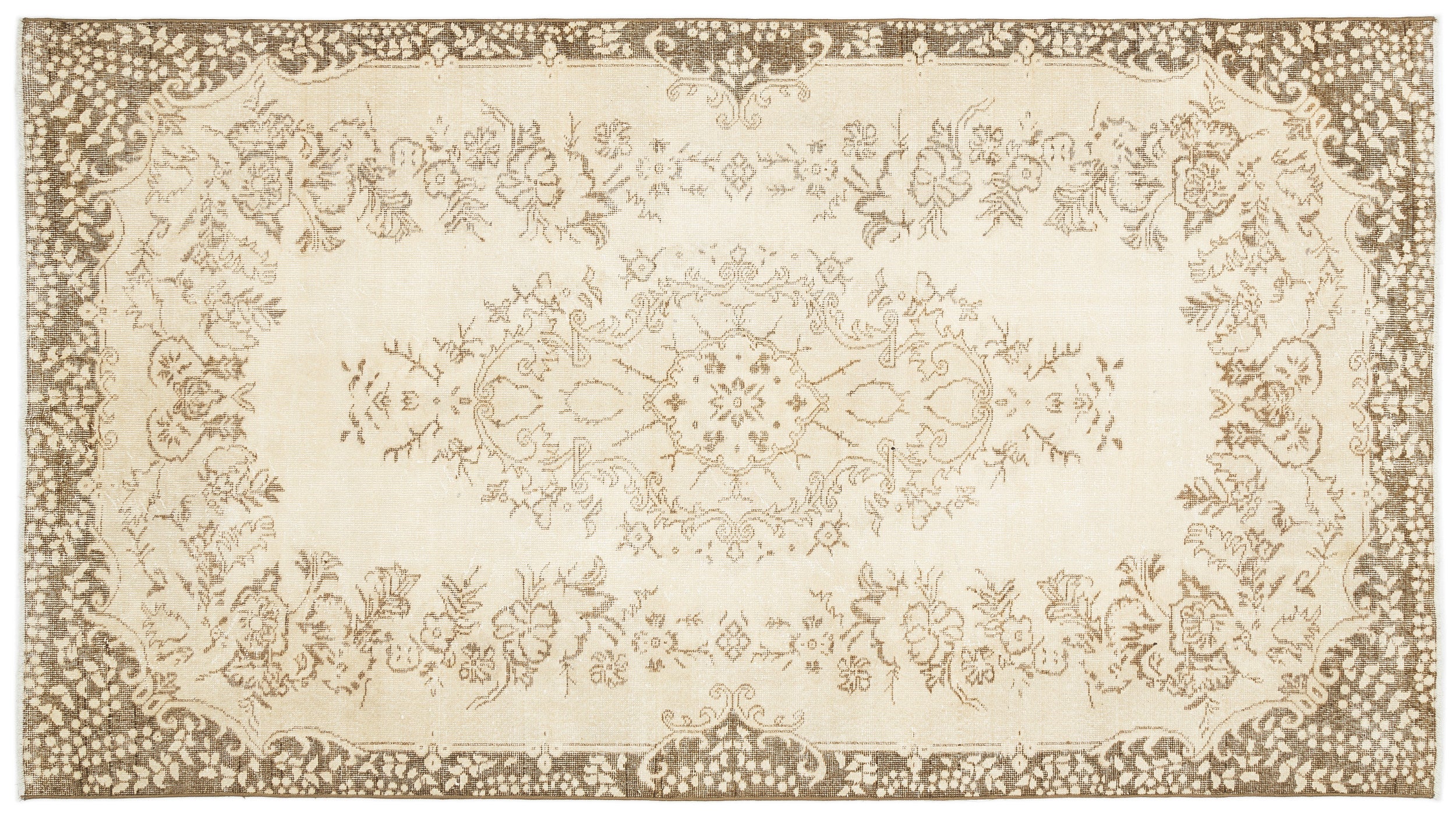 Slavuta - Vintage Medallion Rug - 5'6 X 9'11
