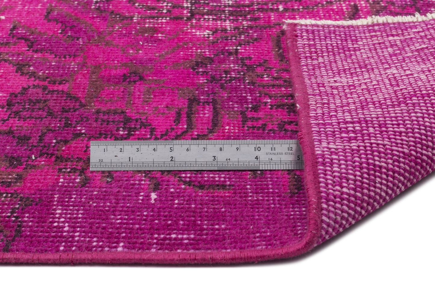 Fluteva - Vintage Distressed Rug - 5'5 X 9'6