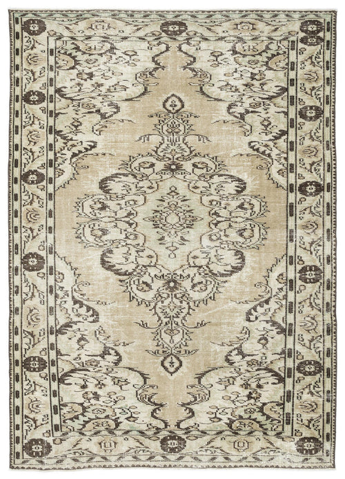 Load image 1 in gallery view. Vaerail - Vintage Medallion Rug - 6'3 X 8'9