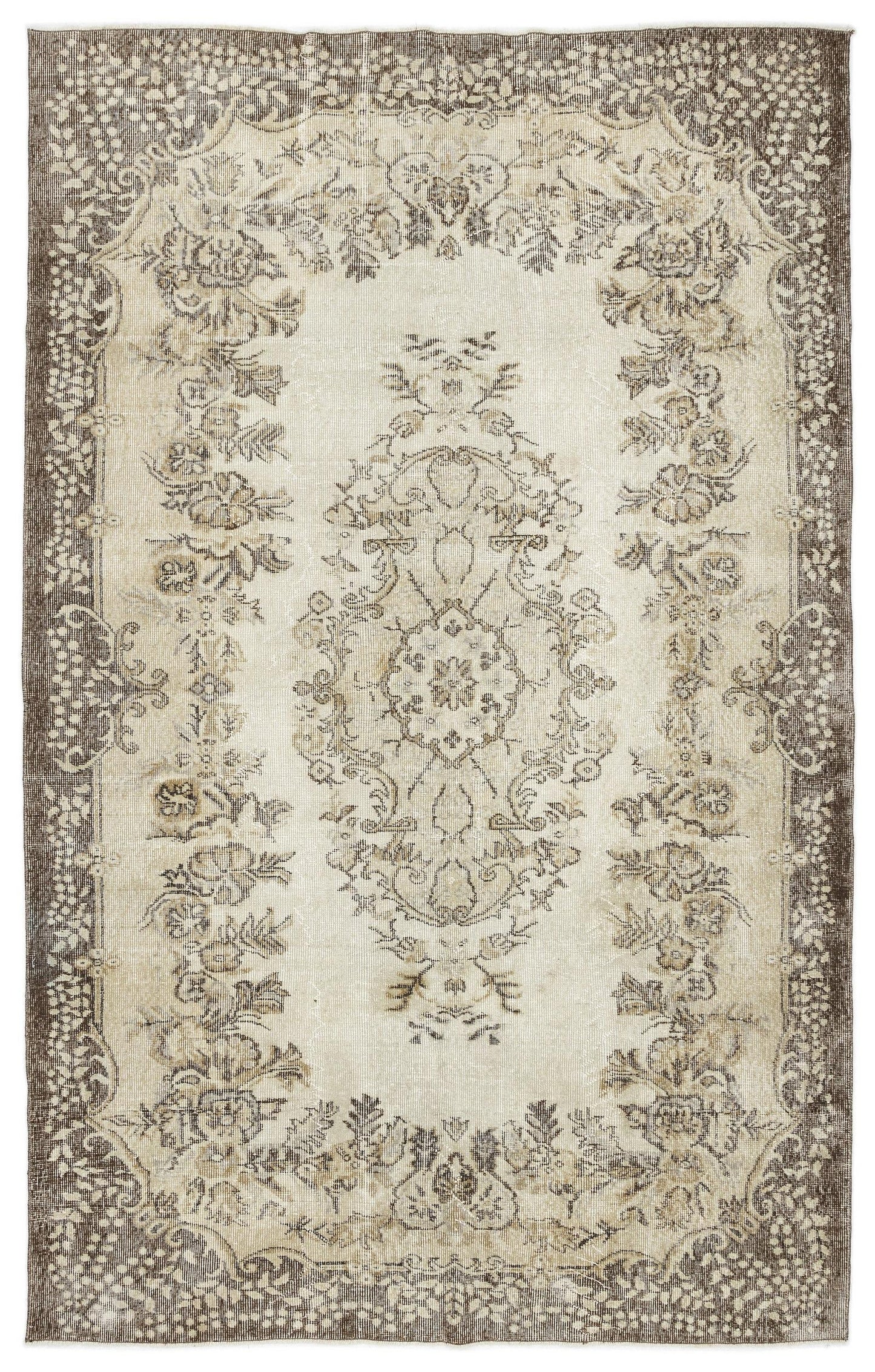 Higeil - Vintage Medallion Rug - 5'10 X 9'3