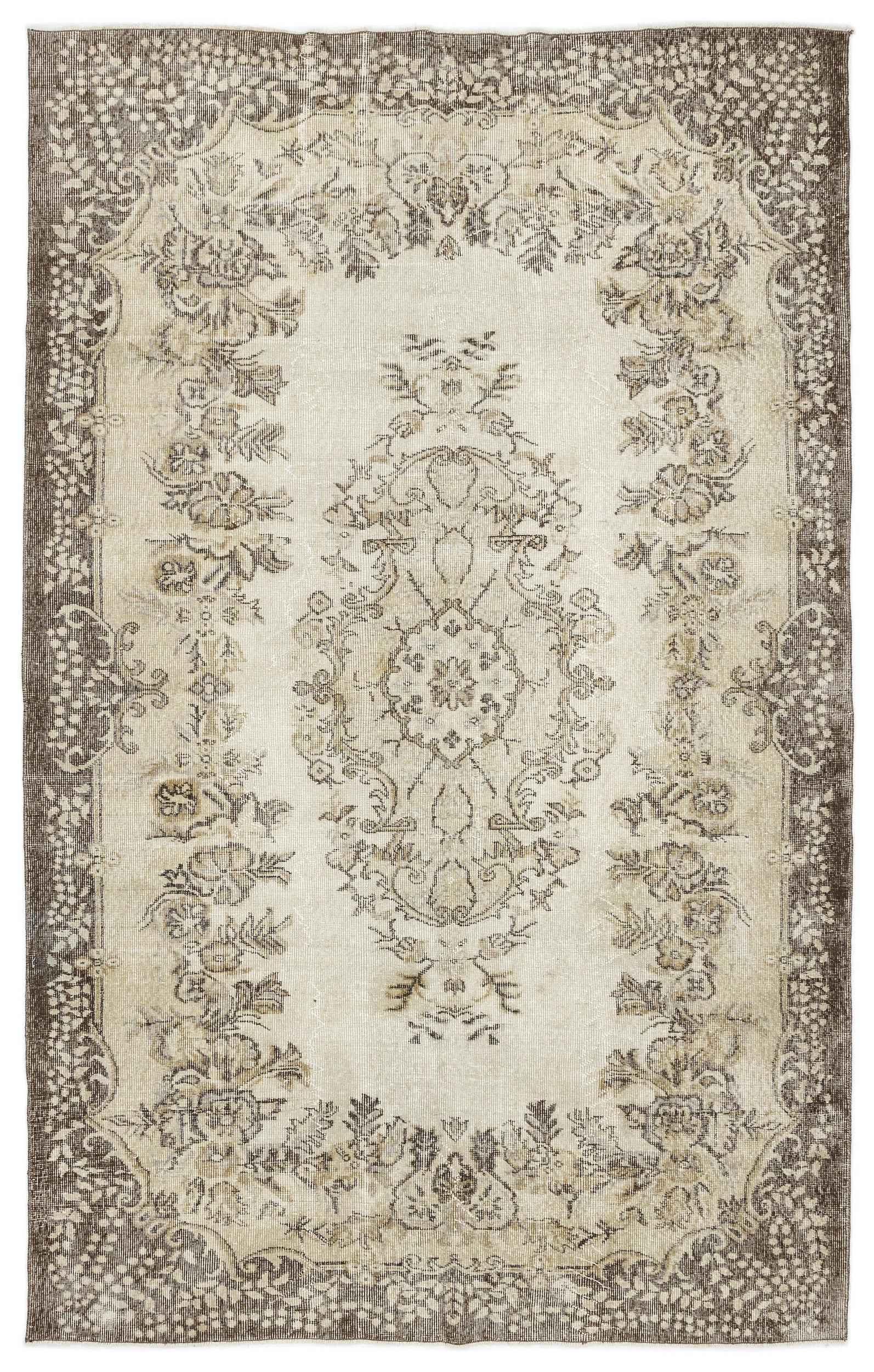 Higeil - Vintage Medallion Rug - 5'10 X 9'3