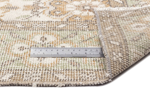 Load image 1 in gallery view. Grenota - Vintage Floral Rug - 6'1 X 10'0