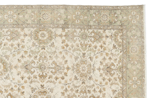 Load image 1 in gallery view. Grenota - Vintage Floral Rug - 6'1 X 10'0