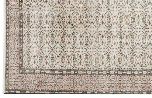 Load image 1 in gallery view. Vopeta - Vintage Floral Rug - 5'7 X 9'2