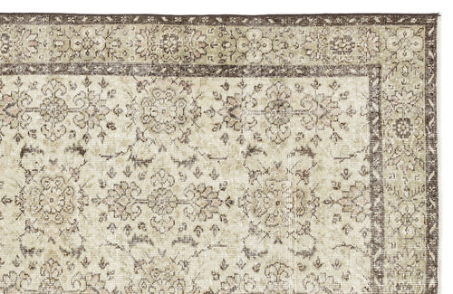Load image 1 in gallery view. Lagata - Vintage Floral Rug - 6'2 X 9'9