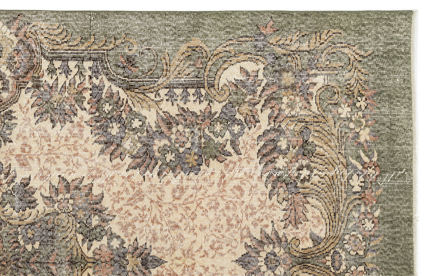 Cefaan - Vintage Medallion Rug - 5'6 X 9'6
