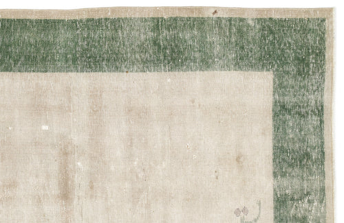 Bild 1 in Galerieansicht laden. Detina - Vintage Floral Rug - 5'5 X 9'0