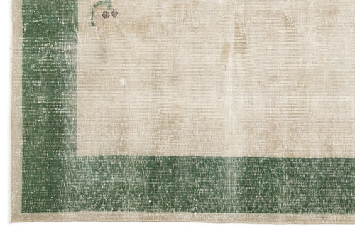 Bild 1 in Galerieansicht laden. Detina - Vintage Floral Rug - 5'5 X 9'0