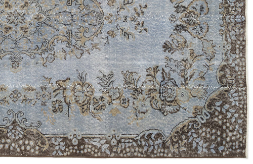 Load image 1 in gallery view. Cihuex - Vintage Medallion Rug - 5'6 X 9'7