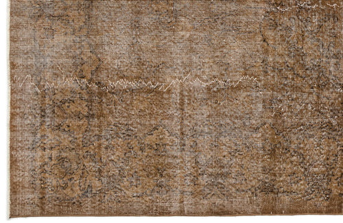 Load image 1 in gallery view. Dezeil - Vintage Distressed Rug - 5'11 X 9'11