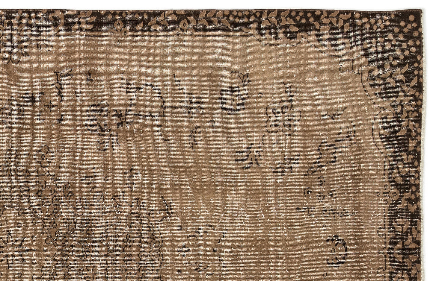 Relaas - Vintage Distressed Rug - 5'6 X 9'5