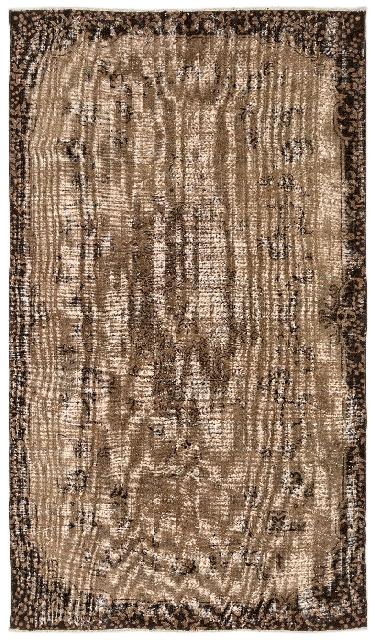 Relaas - Vintage Distressed Rug - 5'6 X 9'5