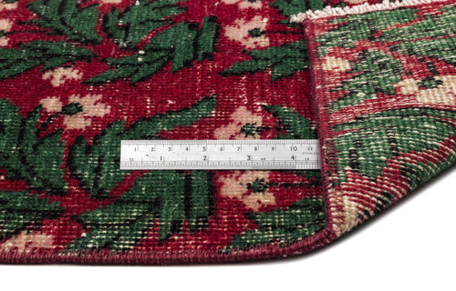 Load image 1 in gallery view. Delaex - Vintage Floral Rug - 5'11 X 9'2