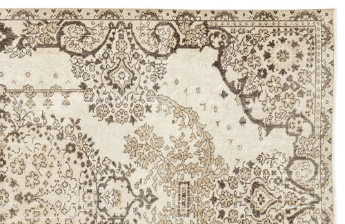 Bild 1 in Galerieansicht laden. Papeel - Vintage Medallion Rug - 5'7 X 9'9