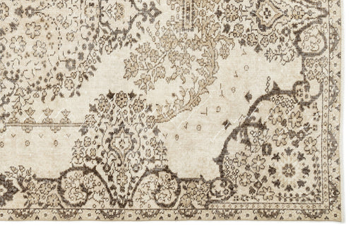 Bild 1 in Galerieansicht laden. Papeel - Vintage Medallion Rug - 5'7 X 9'9