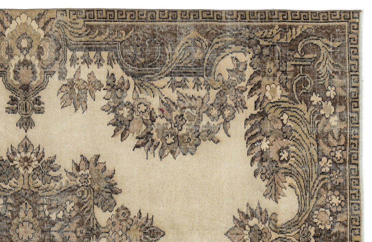 Desius - Vintage Medallion Rug - 5'8 X 8'9